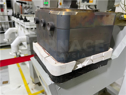 Replace insulation board press machine for Aerospace Engineering at Kulai Johor Bahru Malaysia